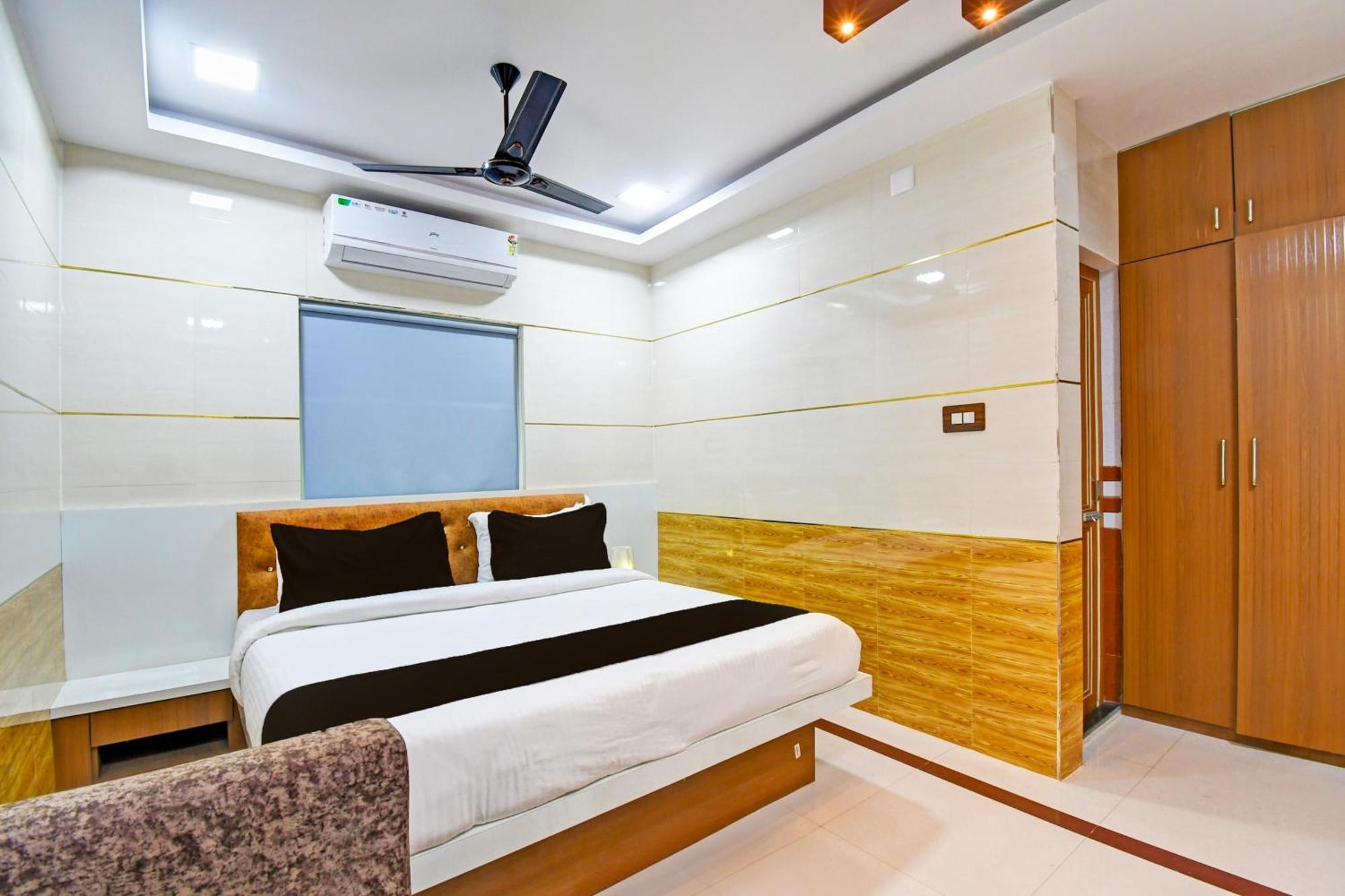 Super Hotel O Maa Bhubaneswari Hotel Екстериор снимка