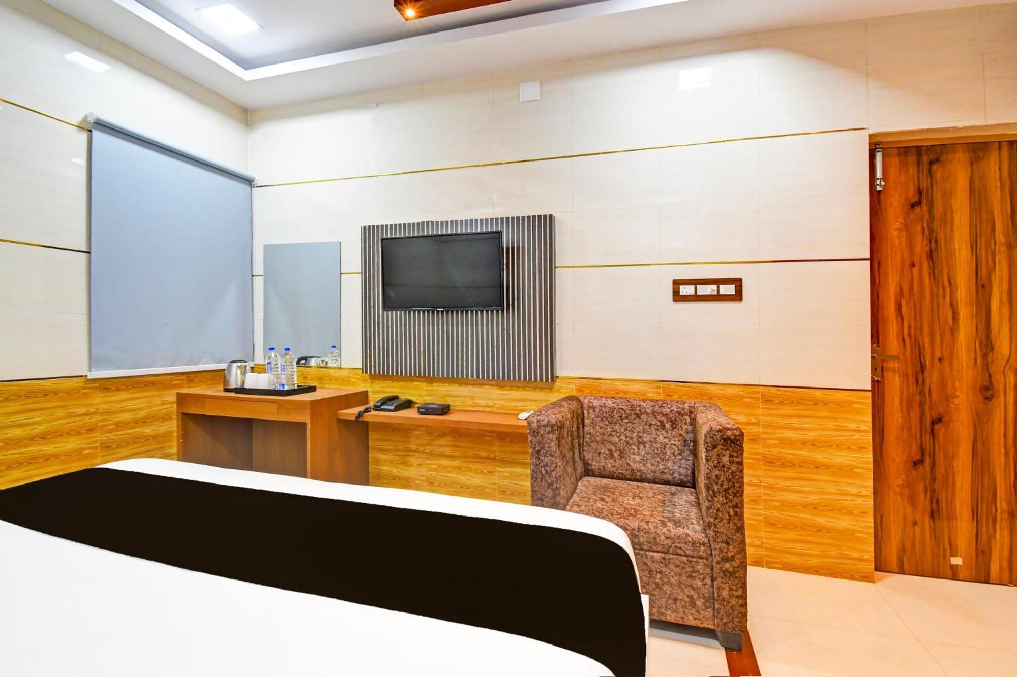 Super Hotel O Maa Bhubaneswari Hotel Екстериор снимка