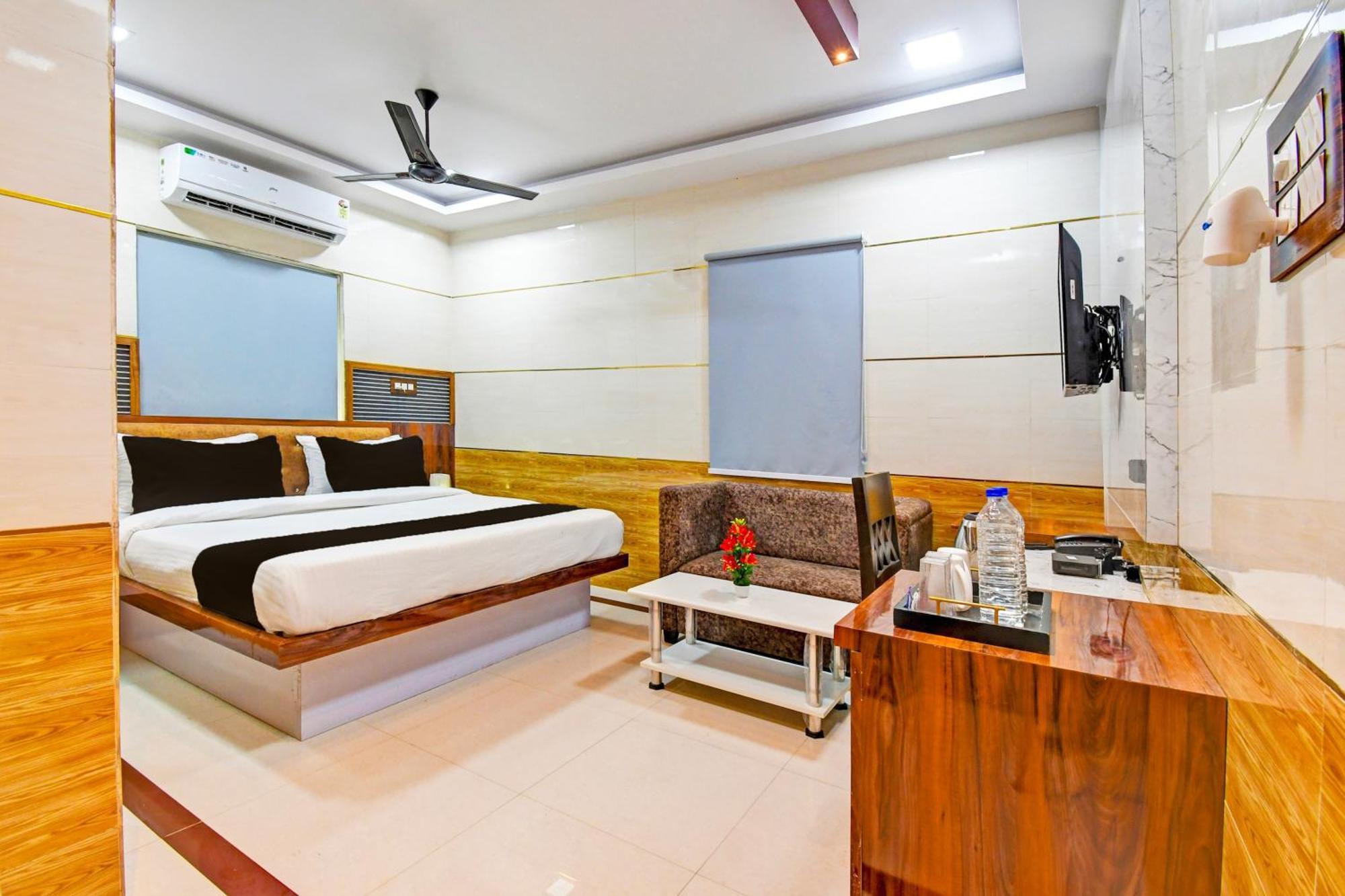 Super Hotel O Maa Bhubaneswari Hotel Екстериор снимка