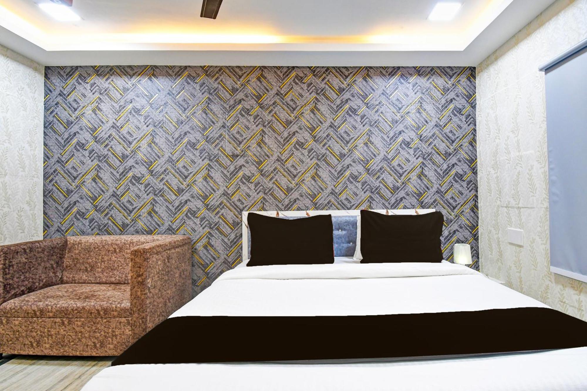 Super Hotel O Maa Bhubaneswari Hotel Екстериор снимка