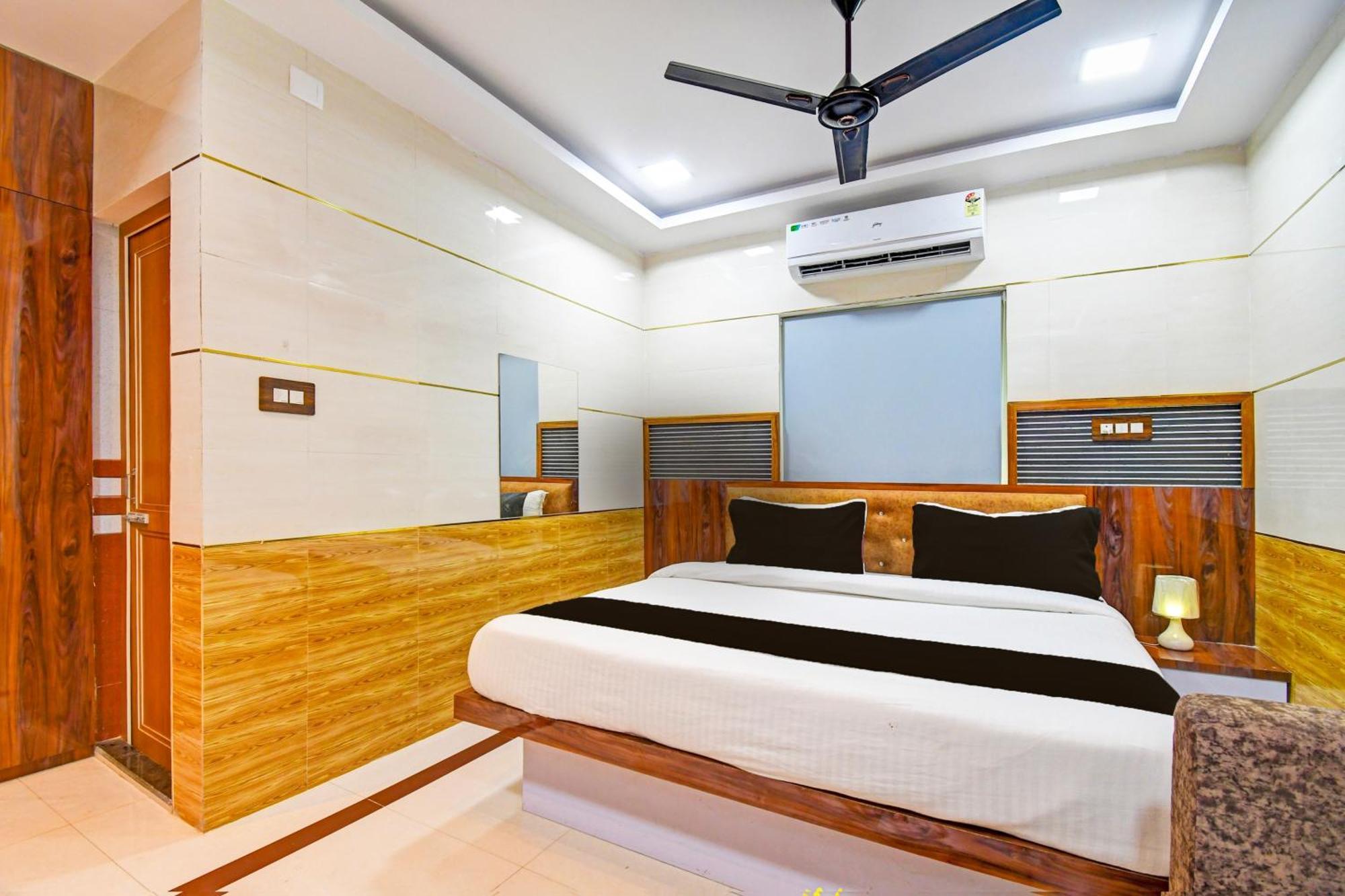 Super Hotel O Maa Bhubaneswari Hotel Екстериор снимка