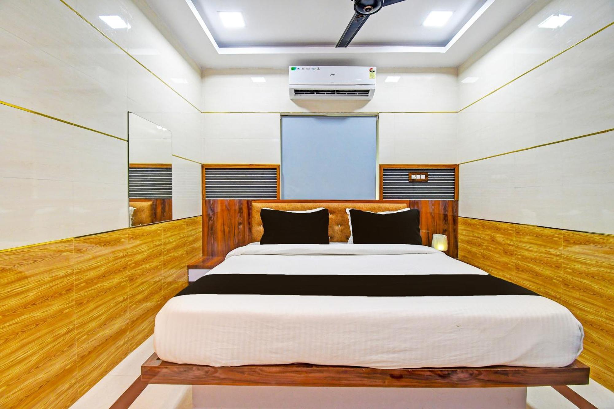 Super Hotel O Maa Bhubaneswari Hotel Екстериор снимка
